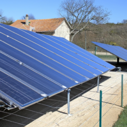 Le potentiel des tuiles photovoltaïques dans les régions à ensoleillement limité Cran-Gevrier